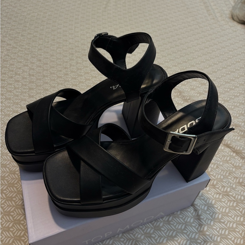 Soda Black Strappy Platform Heels - Picture 4 of 6